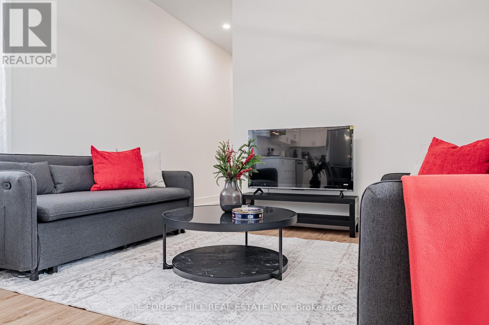 Unit 4 - 171 Cedric Avenue, Toronto, Ontario  M6C 3X7 - Photo 4 - C12722148