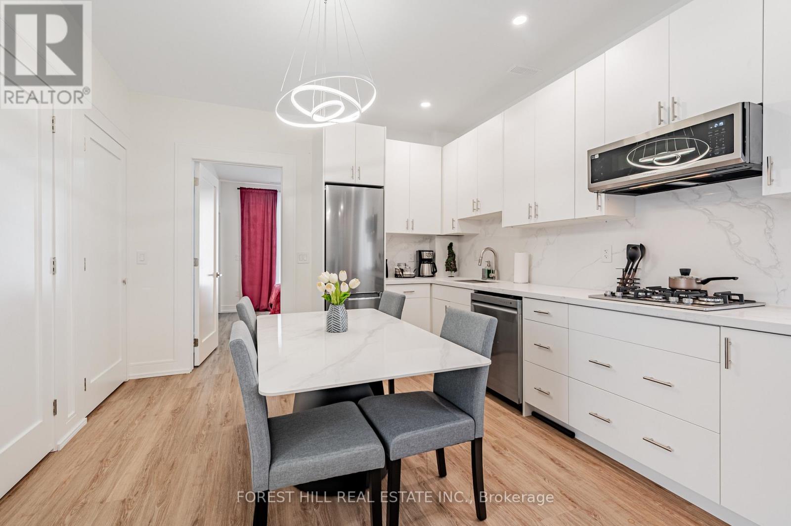 Unit 4 - 171 Cedric Avenue, Toronto, Ontario  M6C 3X7 - Photo 6 - C12722148