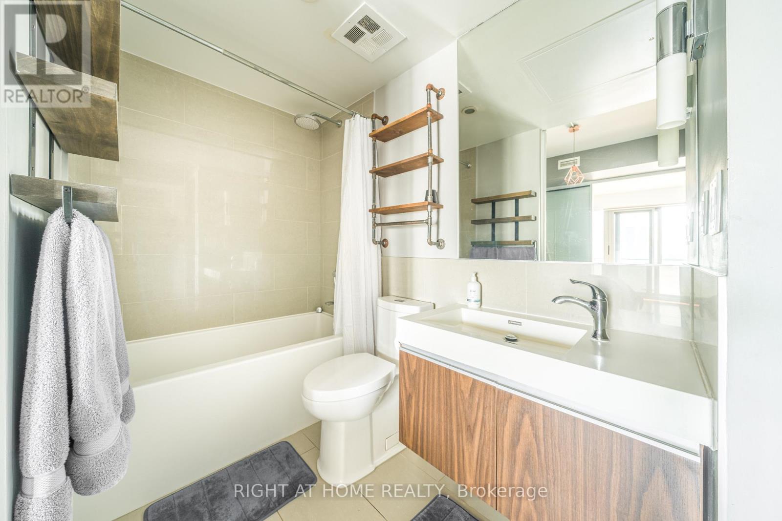 2309 - 70 Distillery Lane, Toronto, Ontario  M5A 0E3 - Photo 20 - C12722160