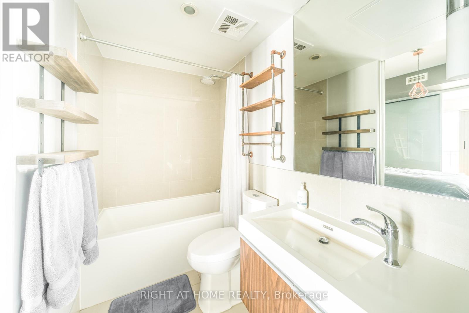 2309 - 70 Distillery Lane, Toronto, Ontario  M5A 0E3 - Photo 21 - C12722160