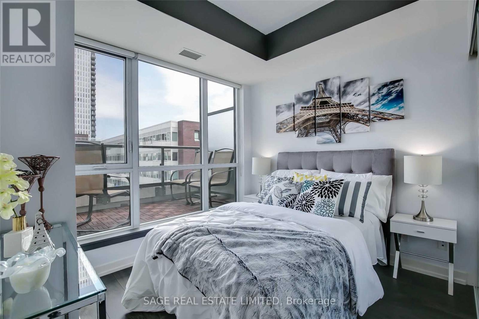 810 - 200 Sackville Street, Toronto, Ontario  M5A 0B9 - Photo 18 - C12722182