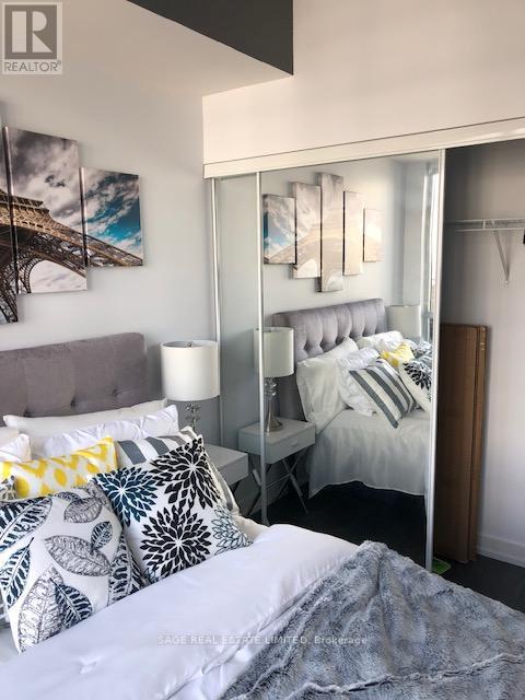 810 - 200 Sackville Street, Toronto, Ontario  M5A 0B9 - Photo 19 - C12722182