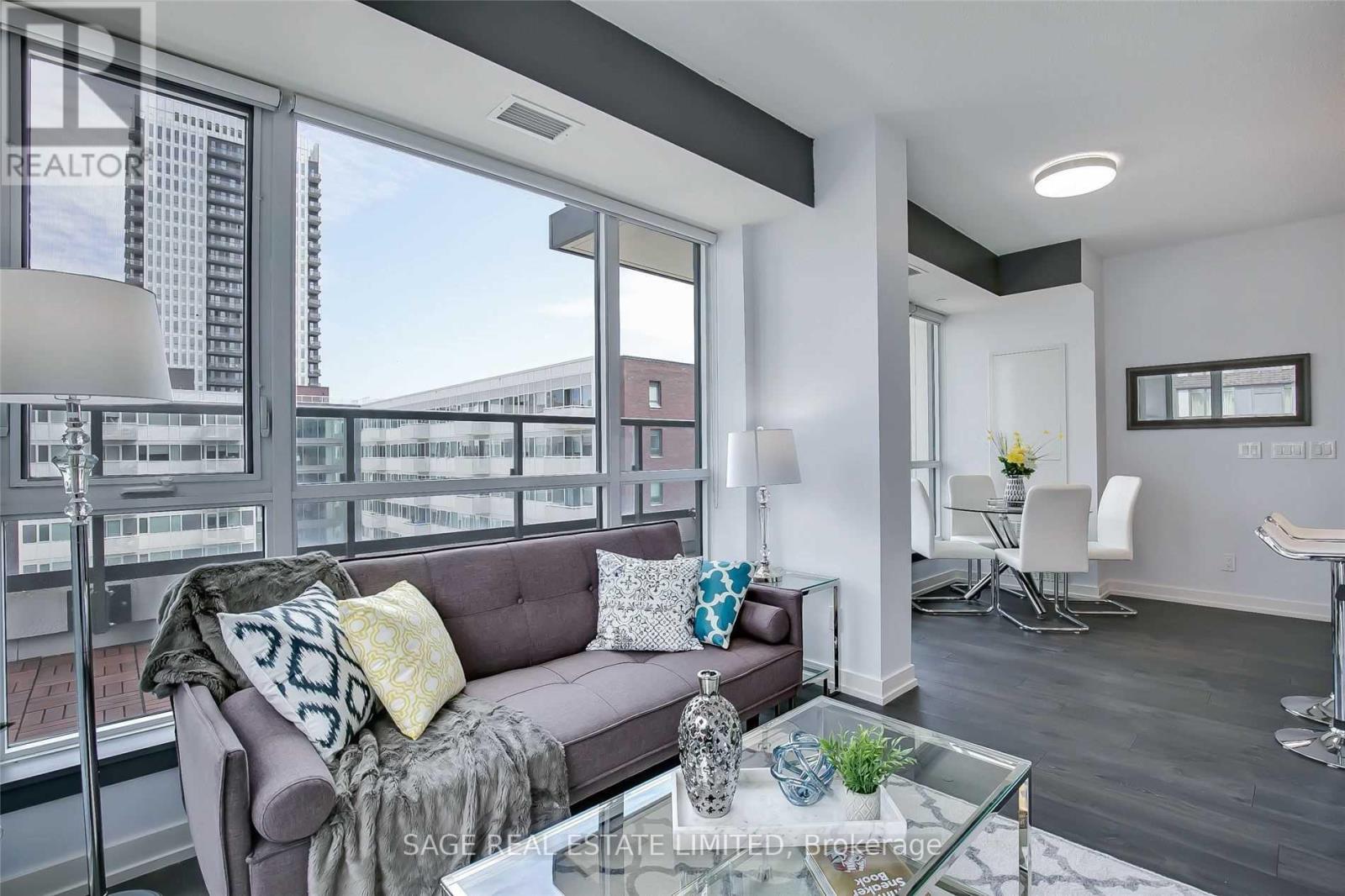 810 - 200 Sackville Street, Toronto, Ontario  M5A 0B9 - Photo 2 - C12722182