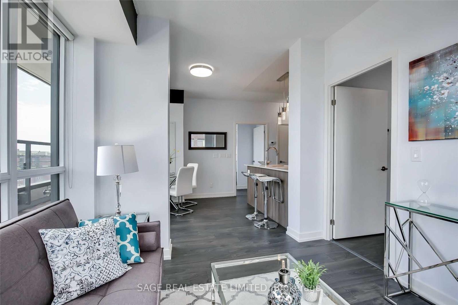 810 - 200 Sackville Street, Toronto, Ontario  M5A 0B9 - Photo 5 - C12722182