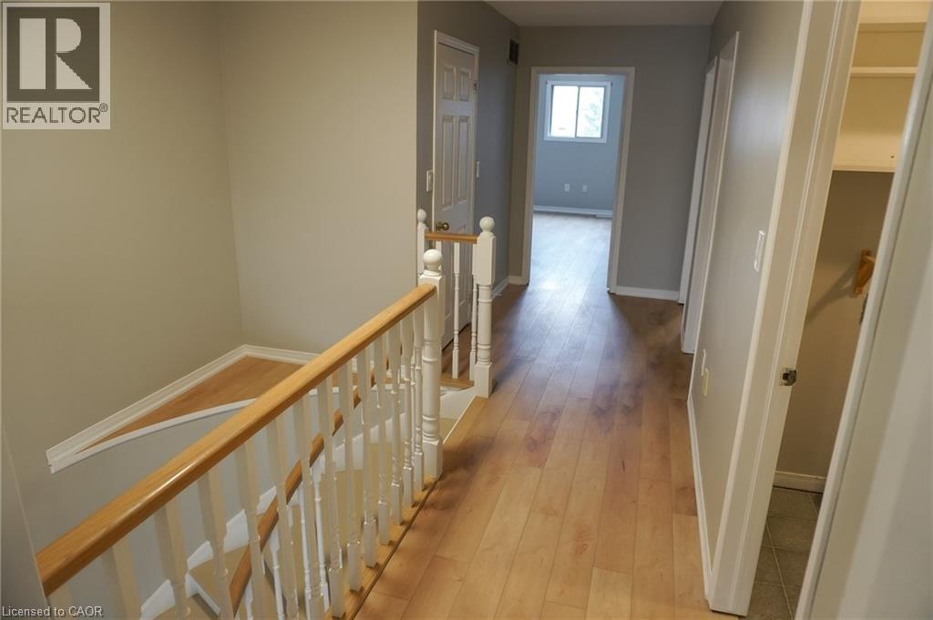 343 Upper Wentworth Street, Hamilton, Ontario  L5A 4T4 - Photo 15 - 40799885