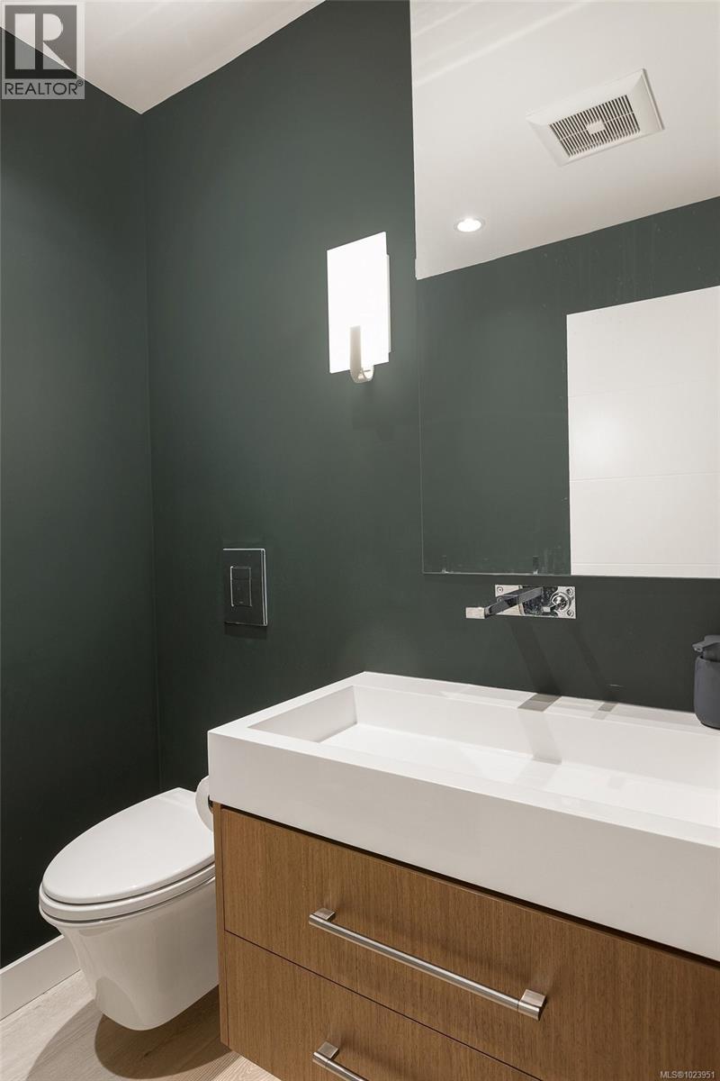 2151 Allenby St, Oak Bay, British Columbia  V8R 3C2 - Photo 29 - 1023951