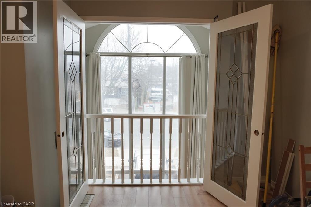 343 Upper Wentworth Street, Hamilton, Ontario  L5A 4T4 - Photo 24 - 40799885