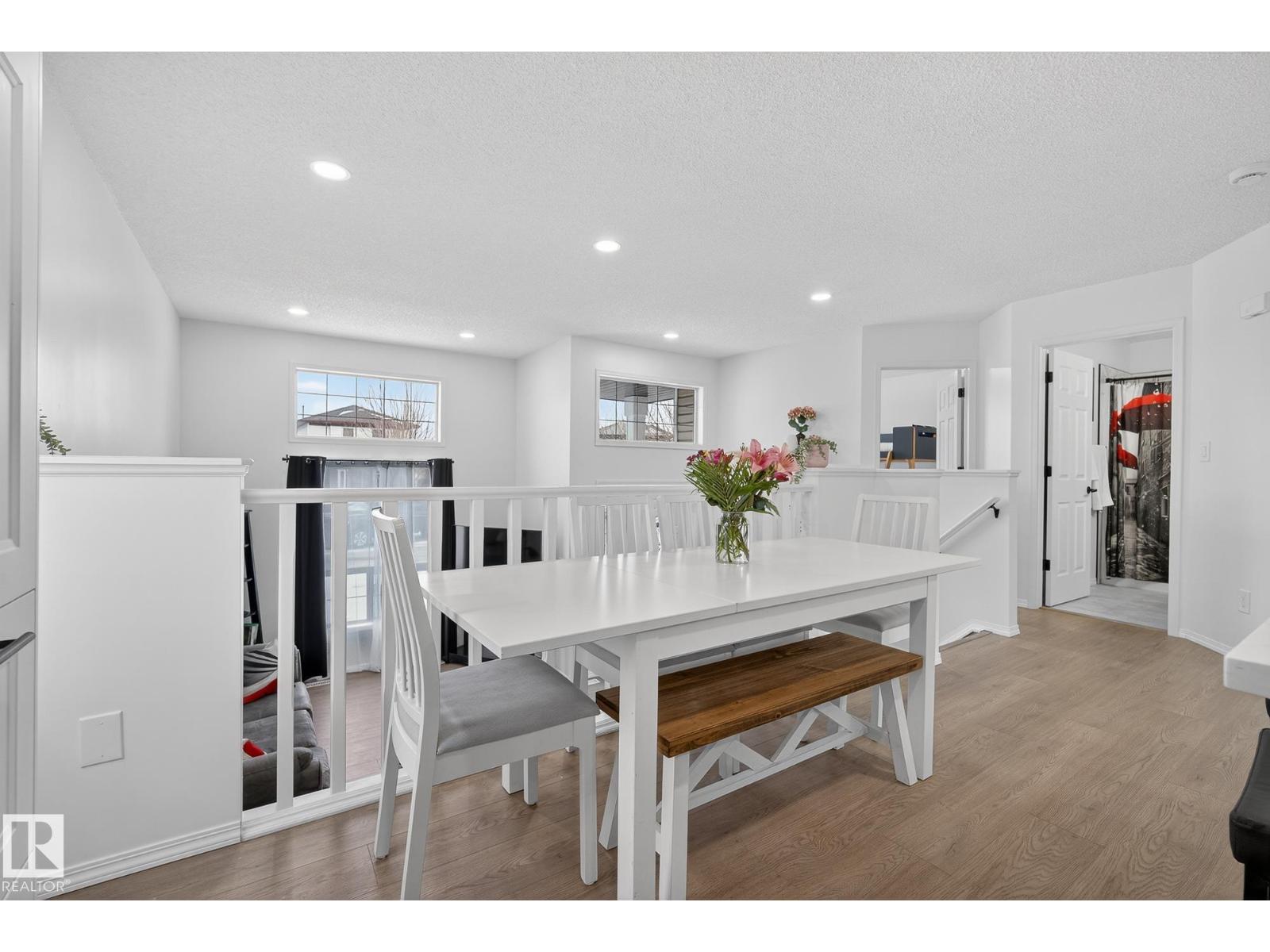 4503 149 Av Nw, Edmonton, Alberta  T5Y 2Y9 - Photo 11 - E4470811