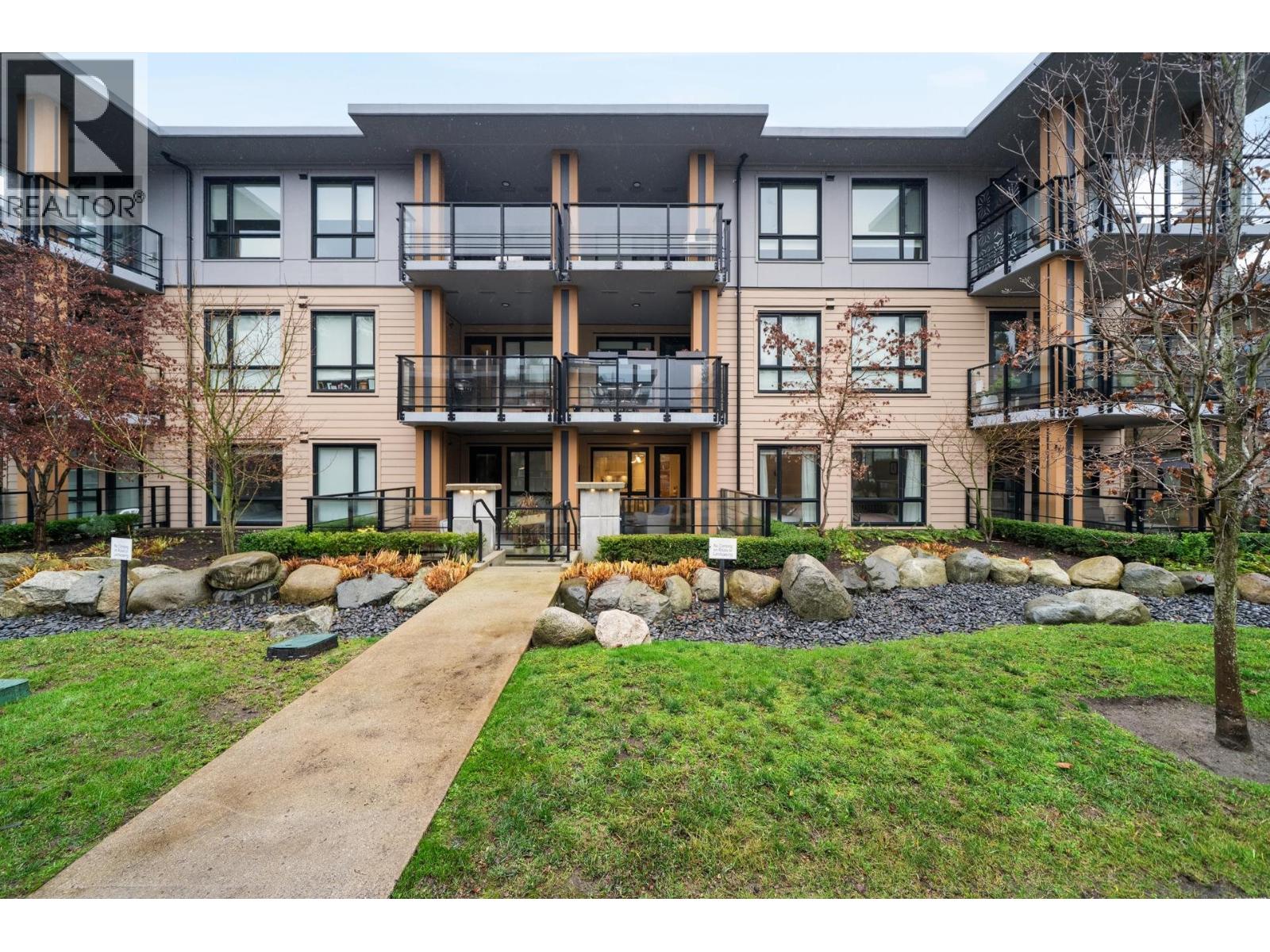 201 3220 Connaught Crescent, North Vancouver, British Columbia  V7R 0A5 - Photo 18 - R3076738