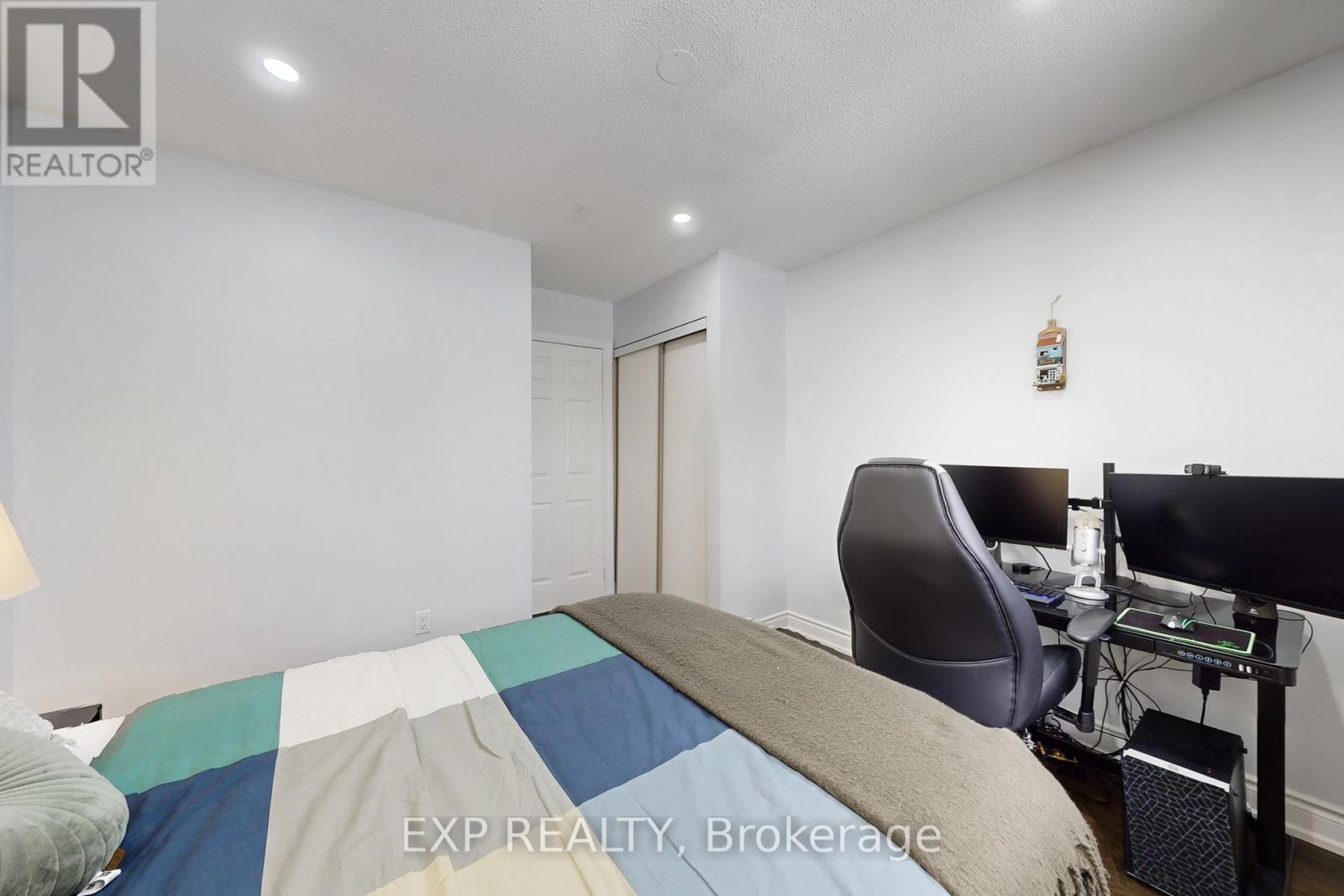 92 Hartrick Place, Whitby, Ontario  L1R 2C3 - Photo 27 - E12722162