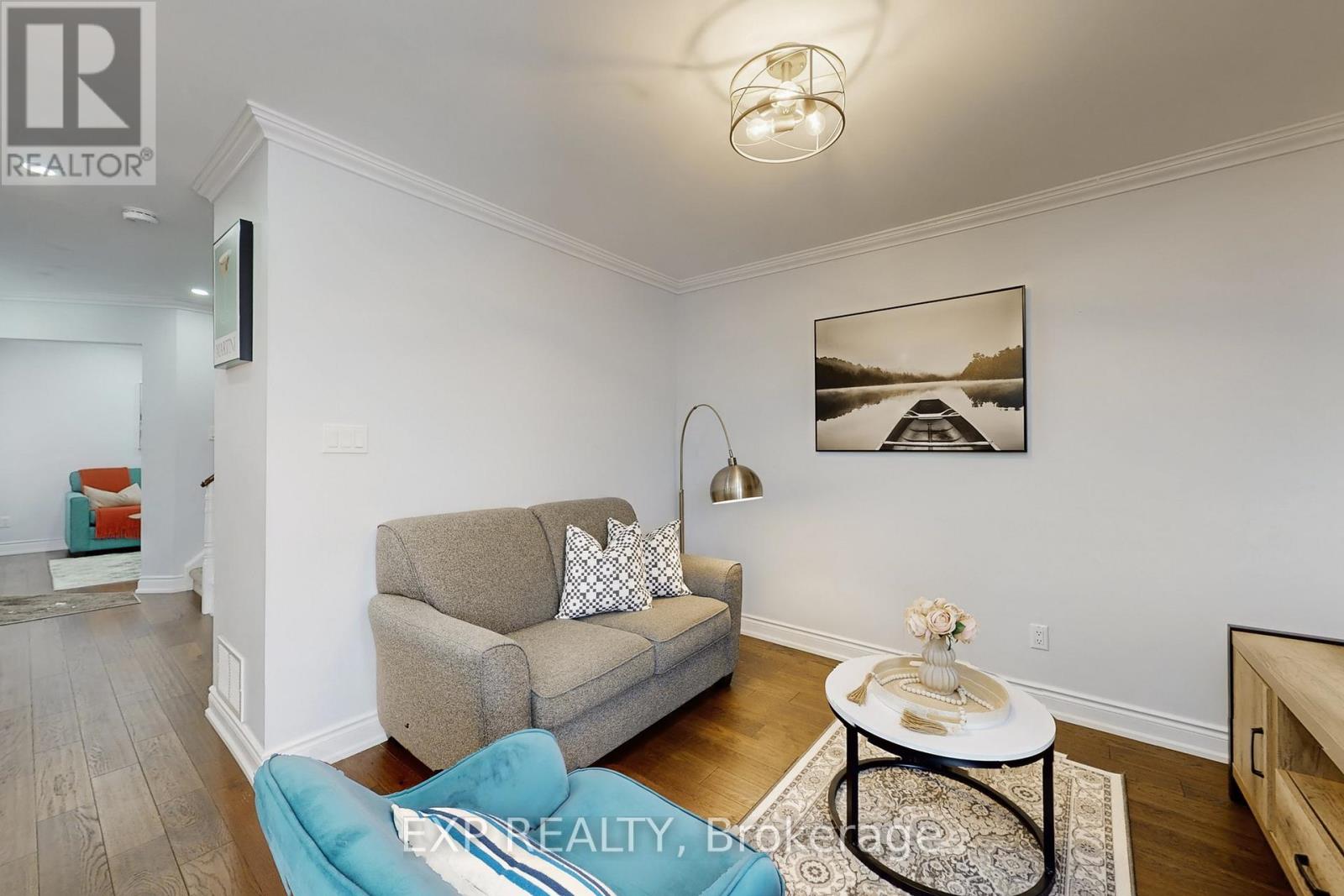 92 Hartrick Place, Whitby, Ontario  L1R 2C3 - Photo 5 - E12722162