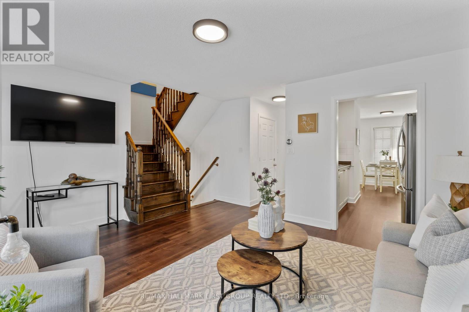 86 Elliottglen Drive, Ajax, Ontario  L1Z 0H1 - Photo 10 - E12722212