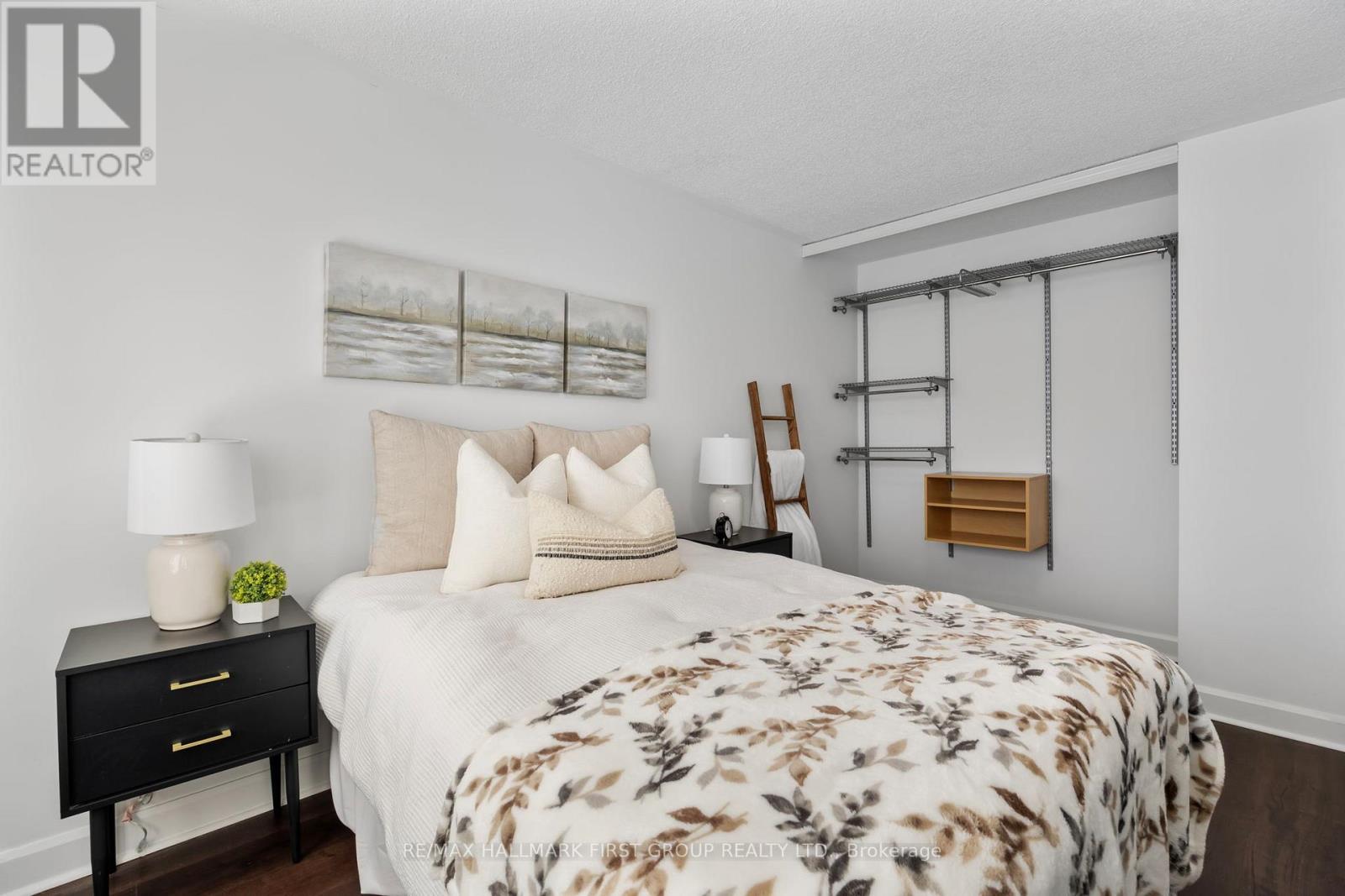 86 Elliottglen Drive, Ajax, Ontario  L1Z 0H1 - Photo 23 - E12722212