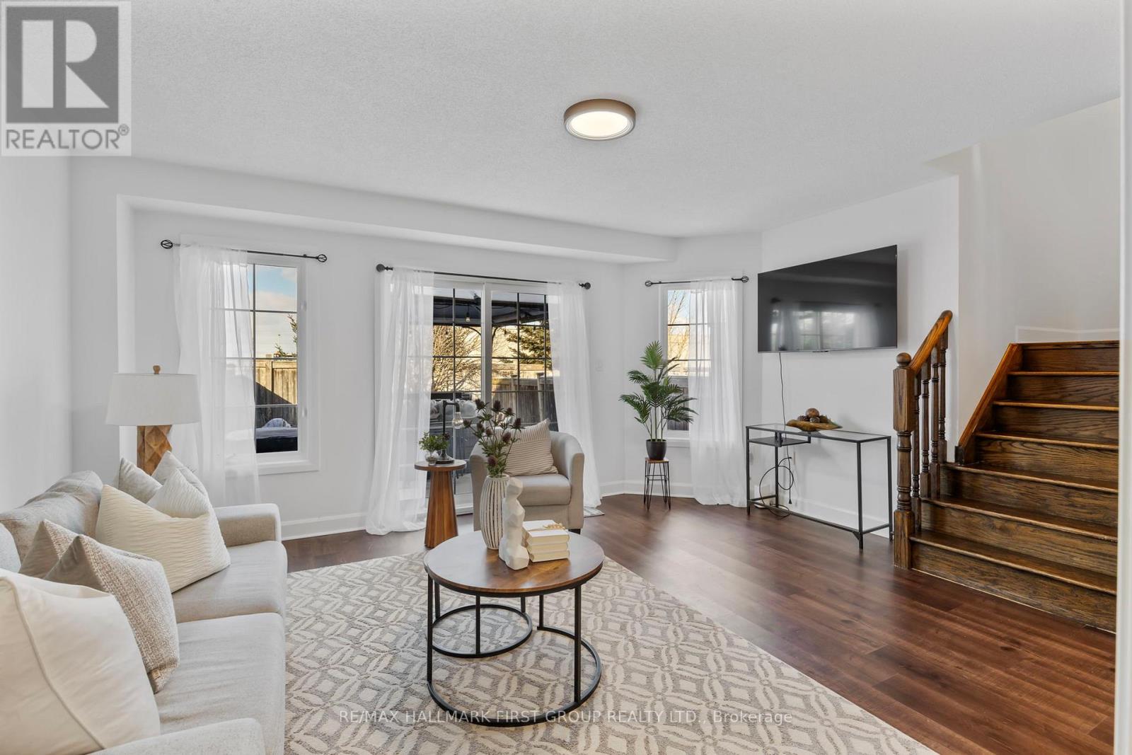 86 Elliottglen Drive, Ajax, Ontario  L1Z 0H1 - Photo 8 - E12722212