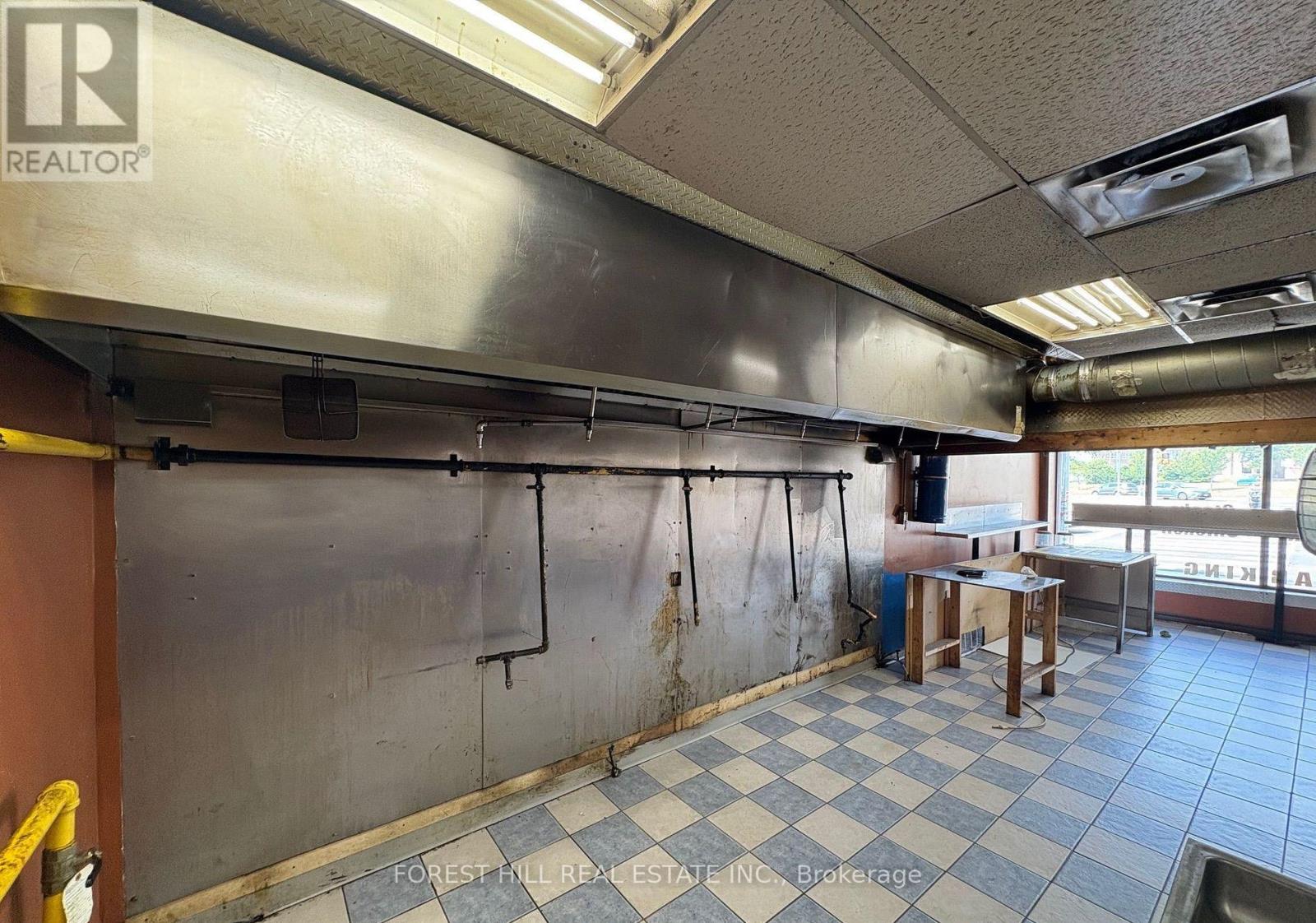 2851 Kingston Road, Toronto, Ontario M1M 1N2 - Photo 4 - E12722242