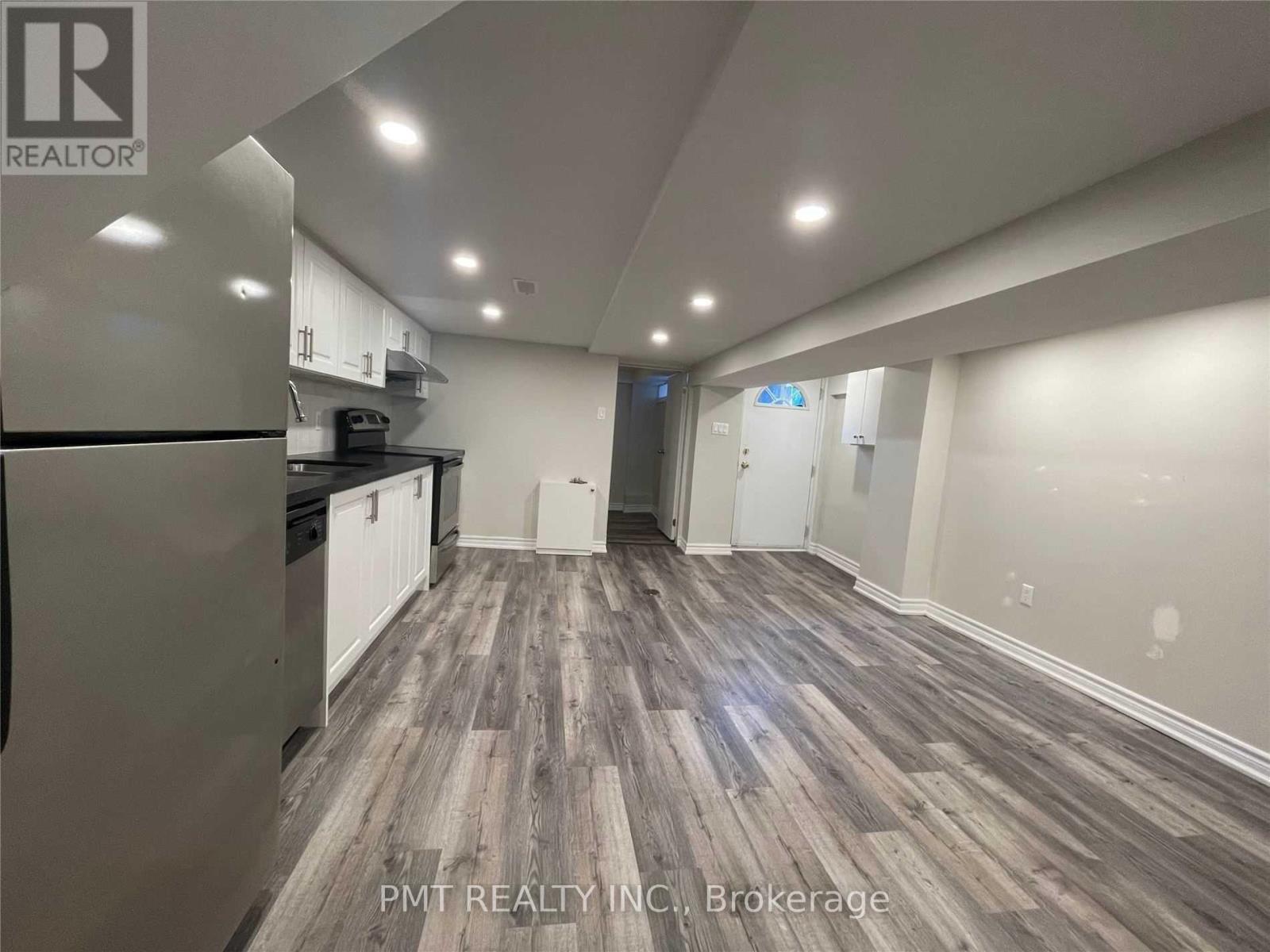 Bsmt - 449 Concord Avenue, Toronto, Ontario  M6H 2P9 - Photo 4 - W12722110