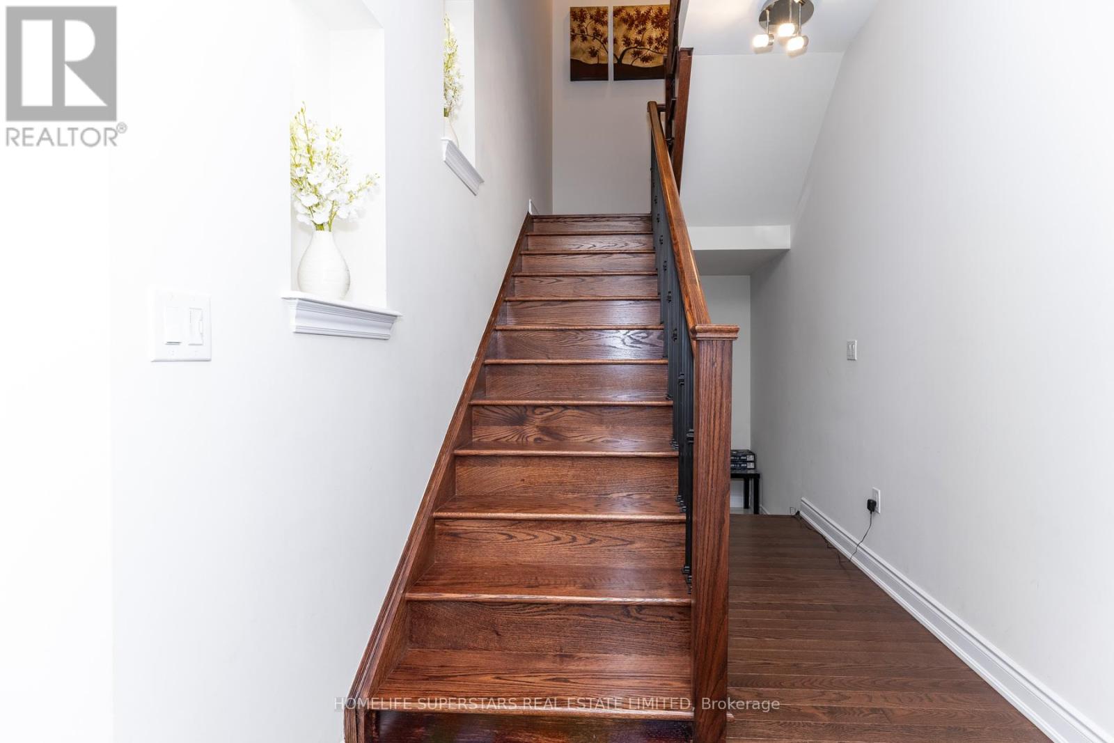 1188 Stag Hollow N, Oakville, Ontario  L6M 4G3 - Photo 22 - W12722140