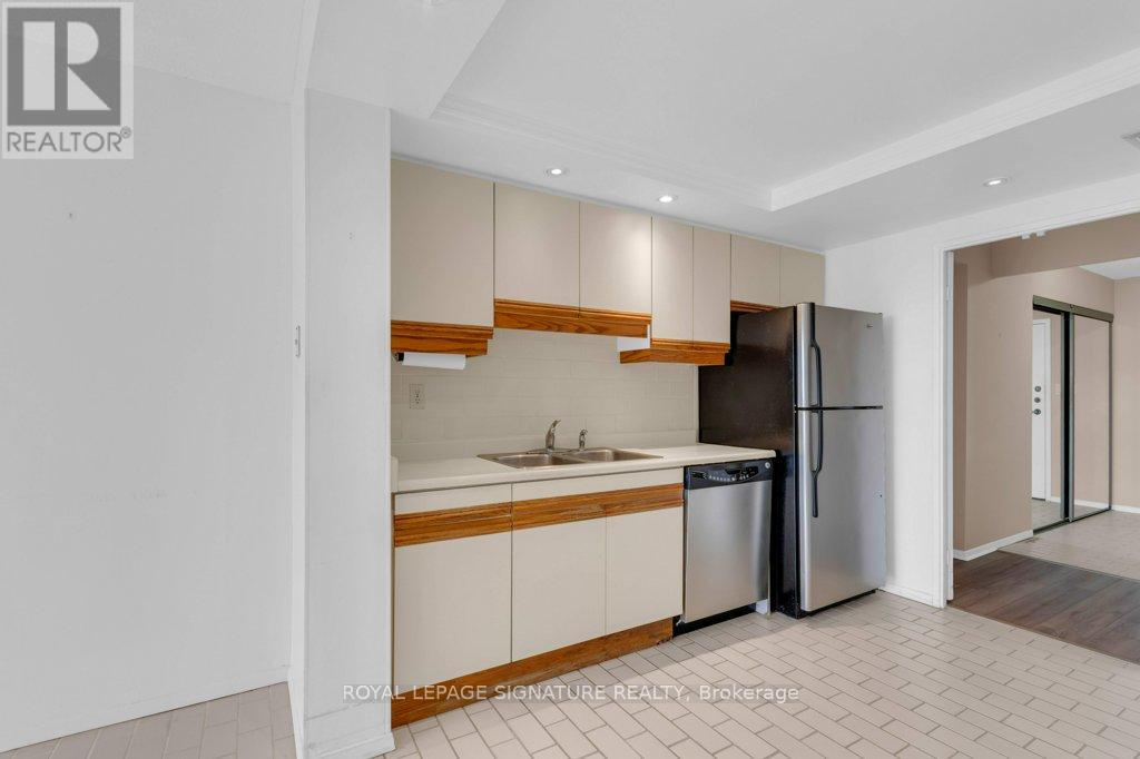 2511 - 2000 Islington Avenue, Toronto, Ontario  M9P 3S7 - Photo 29 - W12722152