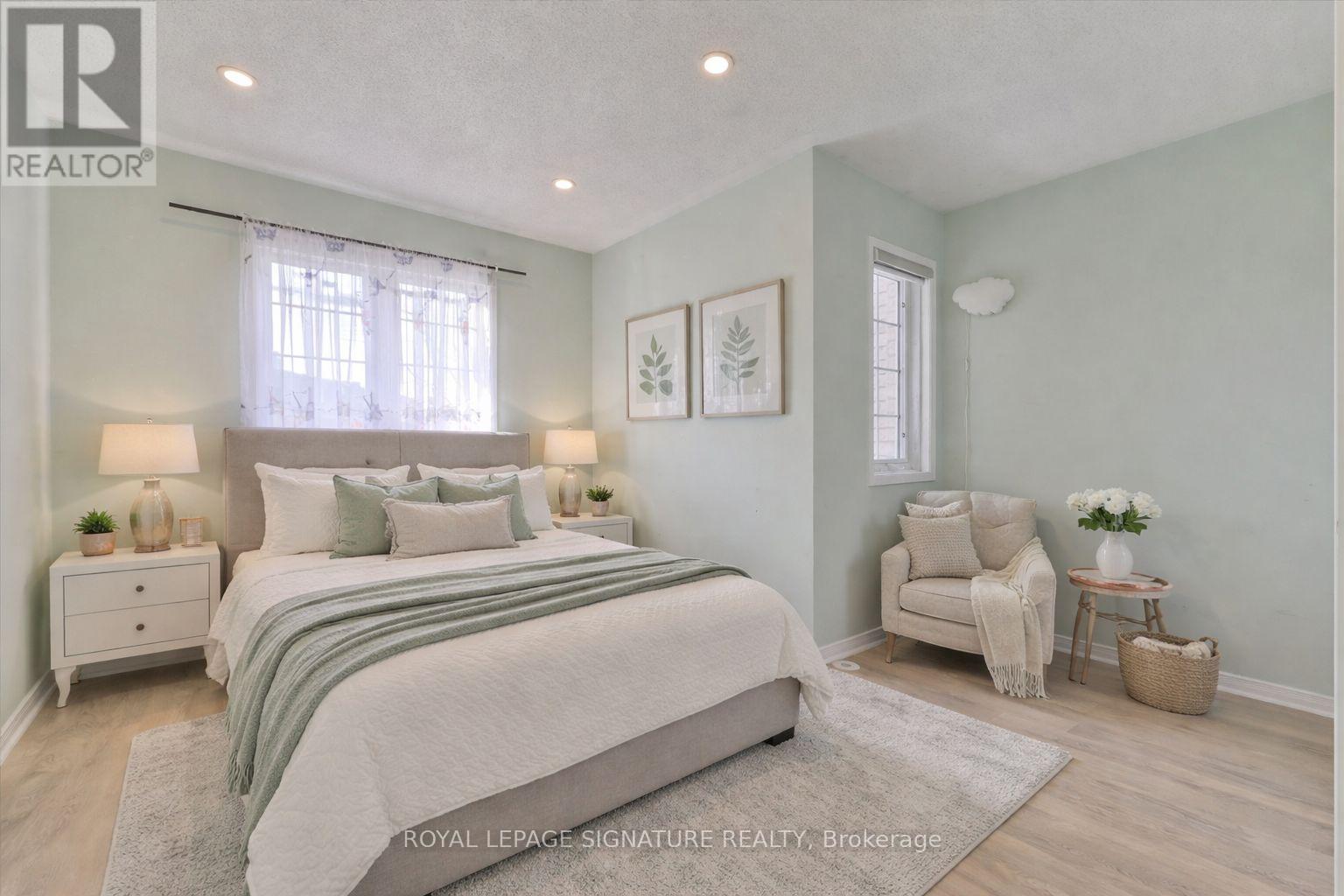 11 - 435 Hensal Circle, Mississauga, Ontario  L5A 4P1 - Photo 15 - W12722156