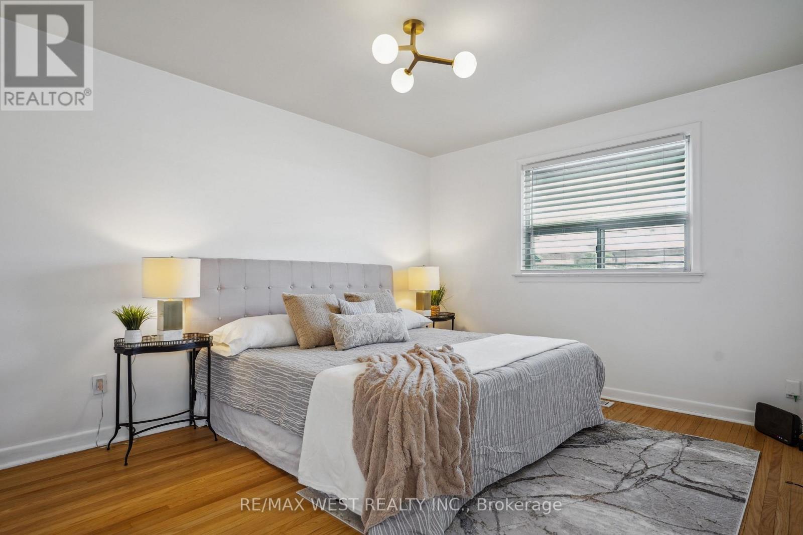 14 Ixworth Road, Toronto, Ontario  M9W 4R8 - Photo 7 - W12722190