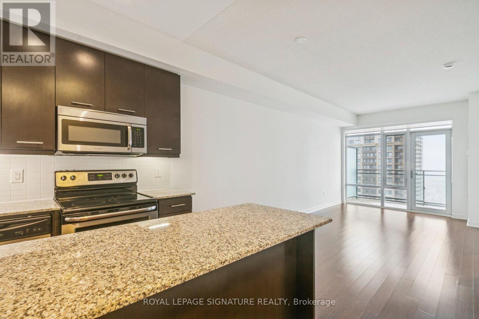 2907 - 360 Square One Drive, Mississauga, Ontario  L5B 0E6 - Photo 6 - W12722224