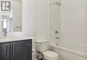 2701 - 360 Square One Drive, Mississauga, Ontario  L5B 0G7 - Photo 10 - W12722230