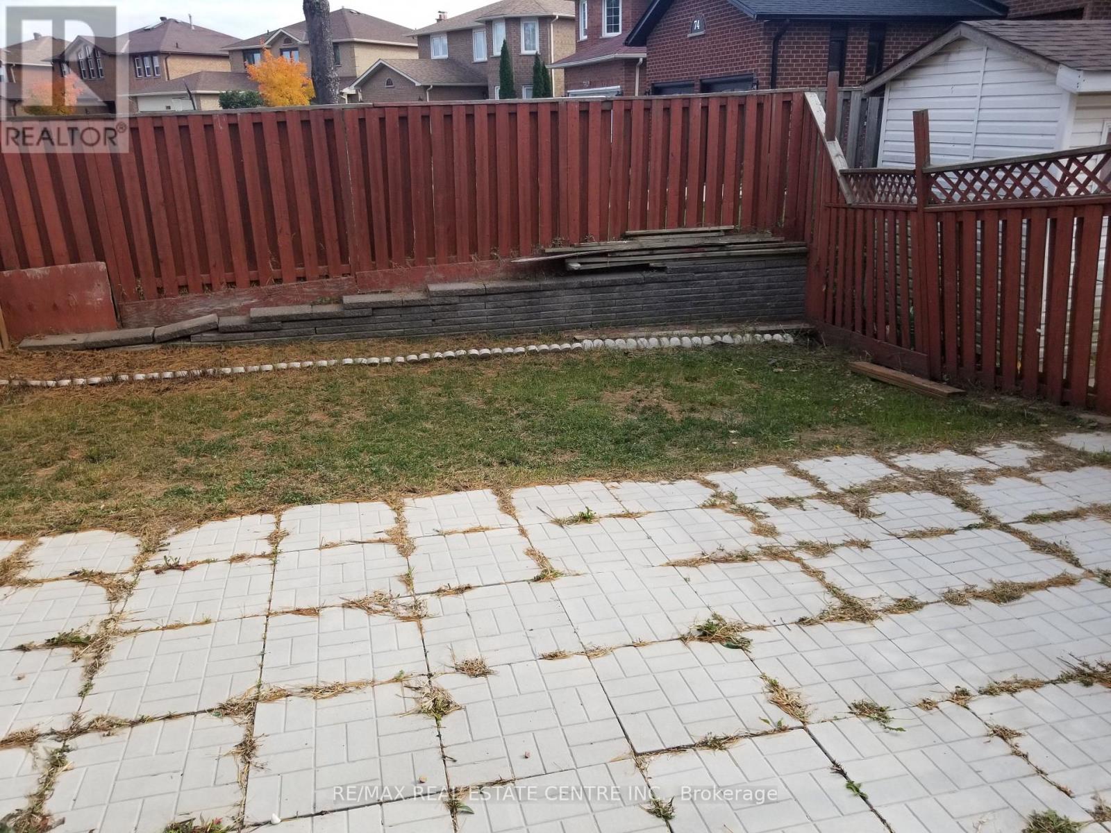 Main - 55 Tulip Drive, Brampton, Ontario  L6Y 3W3 - Photo 18 - W12722248