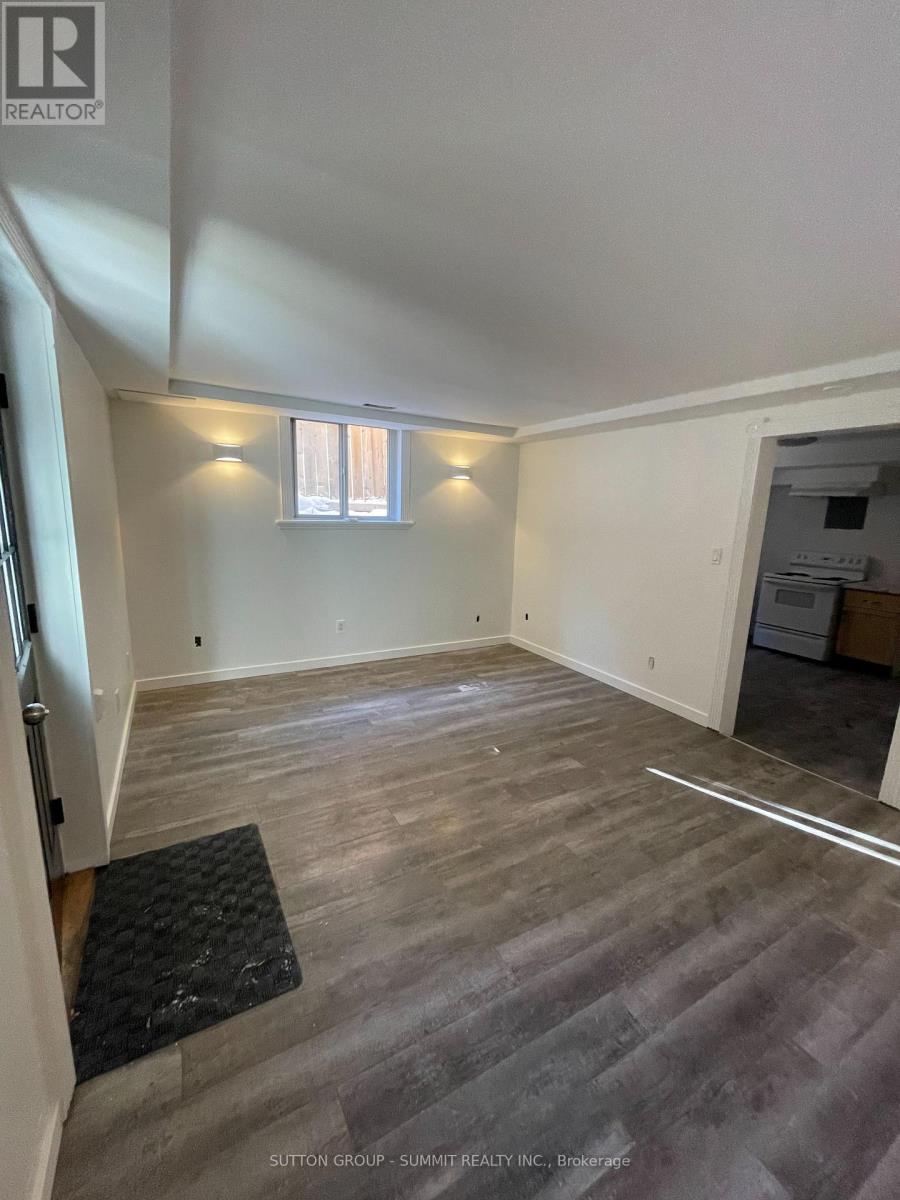 343 Upper Wentworth Street, Hamilton, Ontario  L9A 4T4 - Photo 31 - X12715094