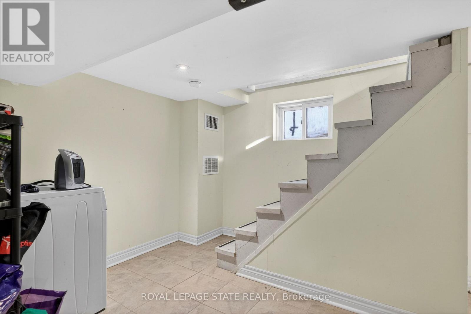 91 Royal Avenue, Hamilton, Ontario  L8S 2C6 - Photo 33 - X12722172