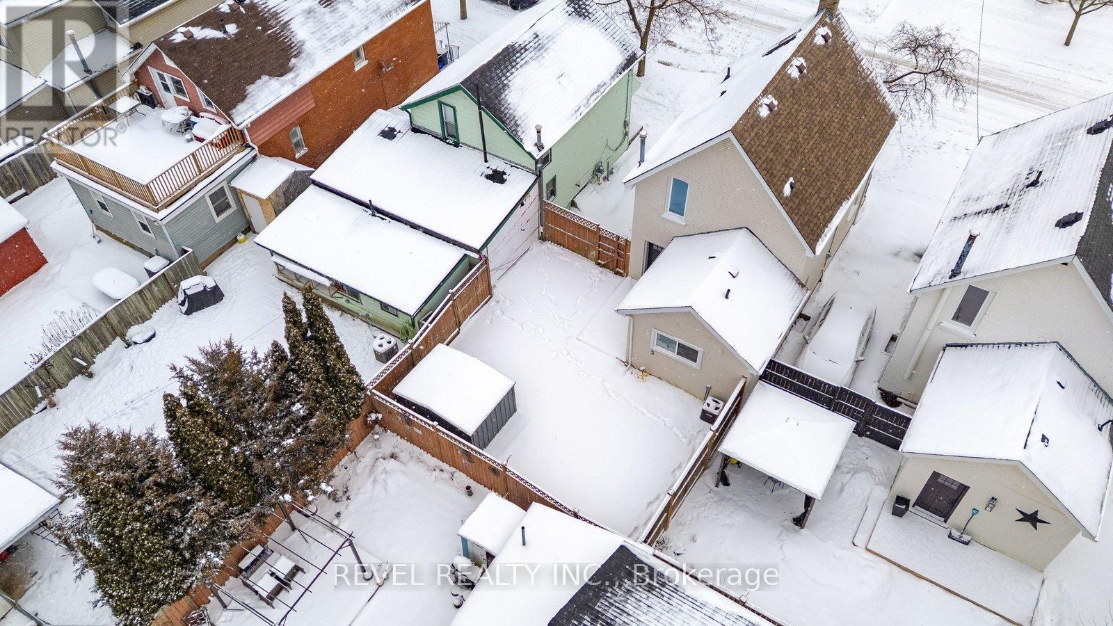 128 Cayuga Street, Brantford, Ontario  N3S 1X4 - Photo 29 - X12722184