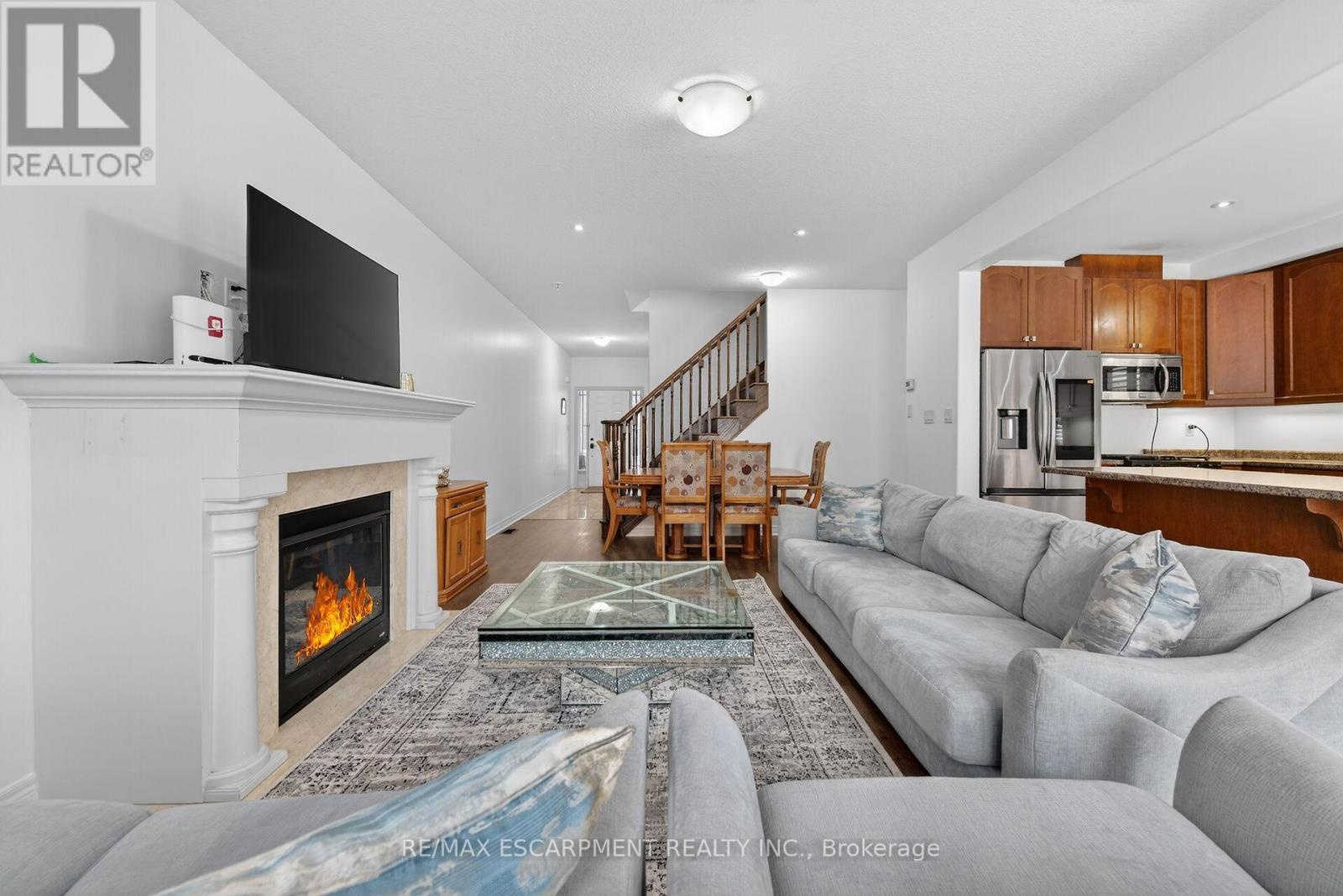 63 Chamomile Drive, Hamilton, Ontario  L8W 0C1 - Photo 13 - X12722232