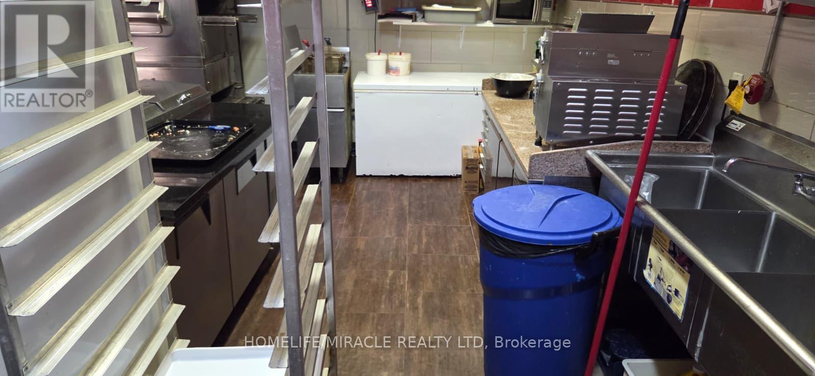 51144 Ron Mcneil Line, Malahide, Ontario  N0L 1J0 - Photo 9 - X12722264