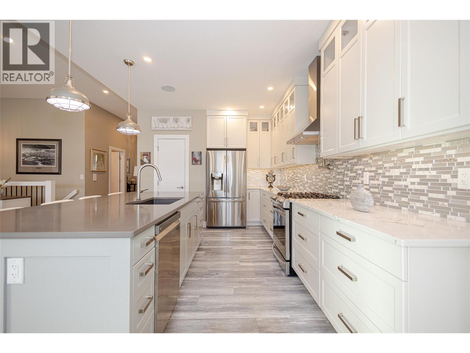 1077 Loseth Drive, Kelowna, British Columbia  V1P 0A1 - Photo 10 - 10373108