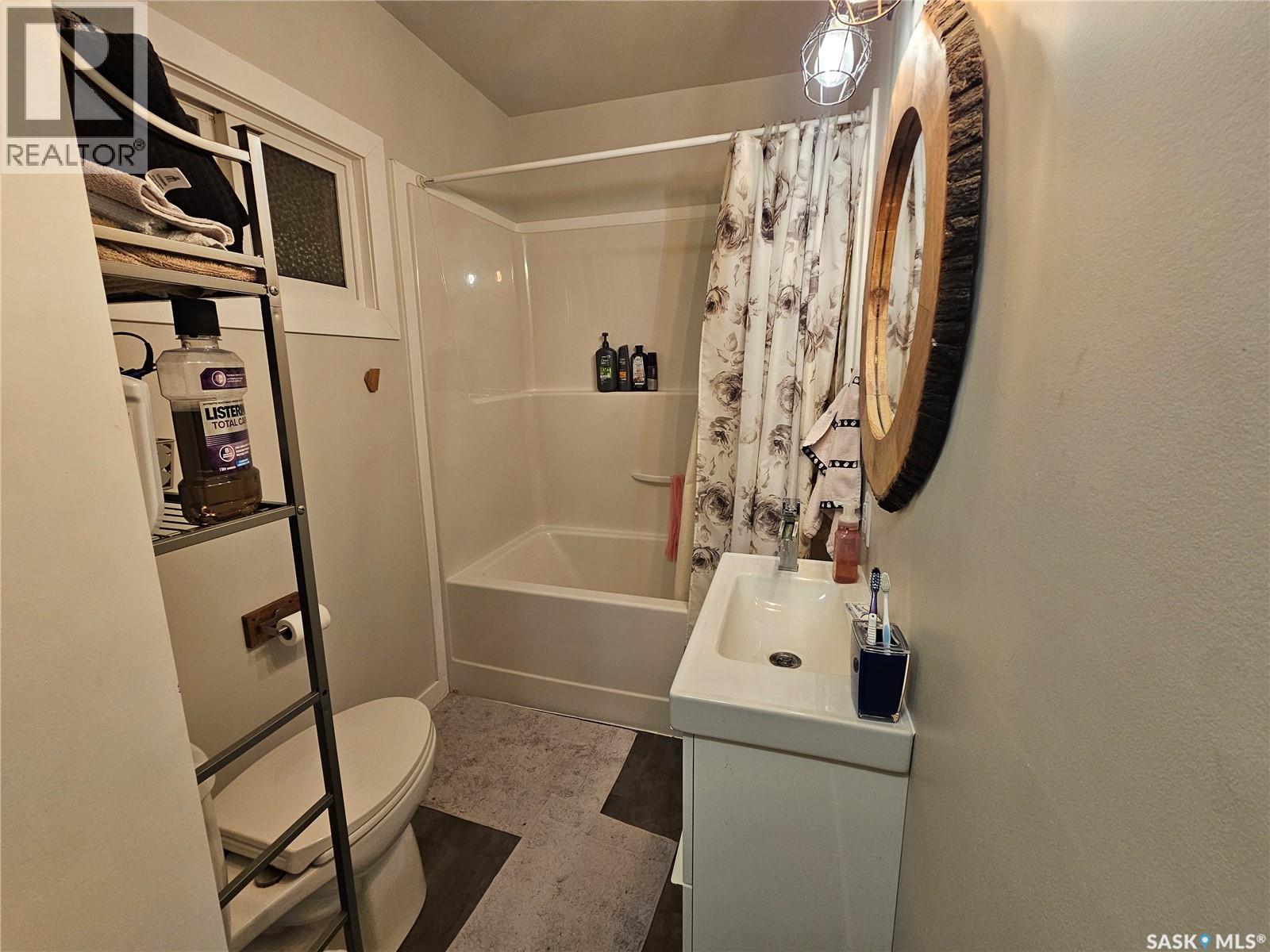 608 1st Street E, Meadow Lake, Saskatchewan  S9X 1G1 - Photo 7 - SK027187