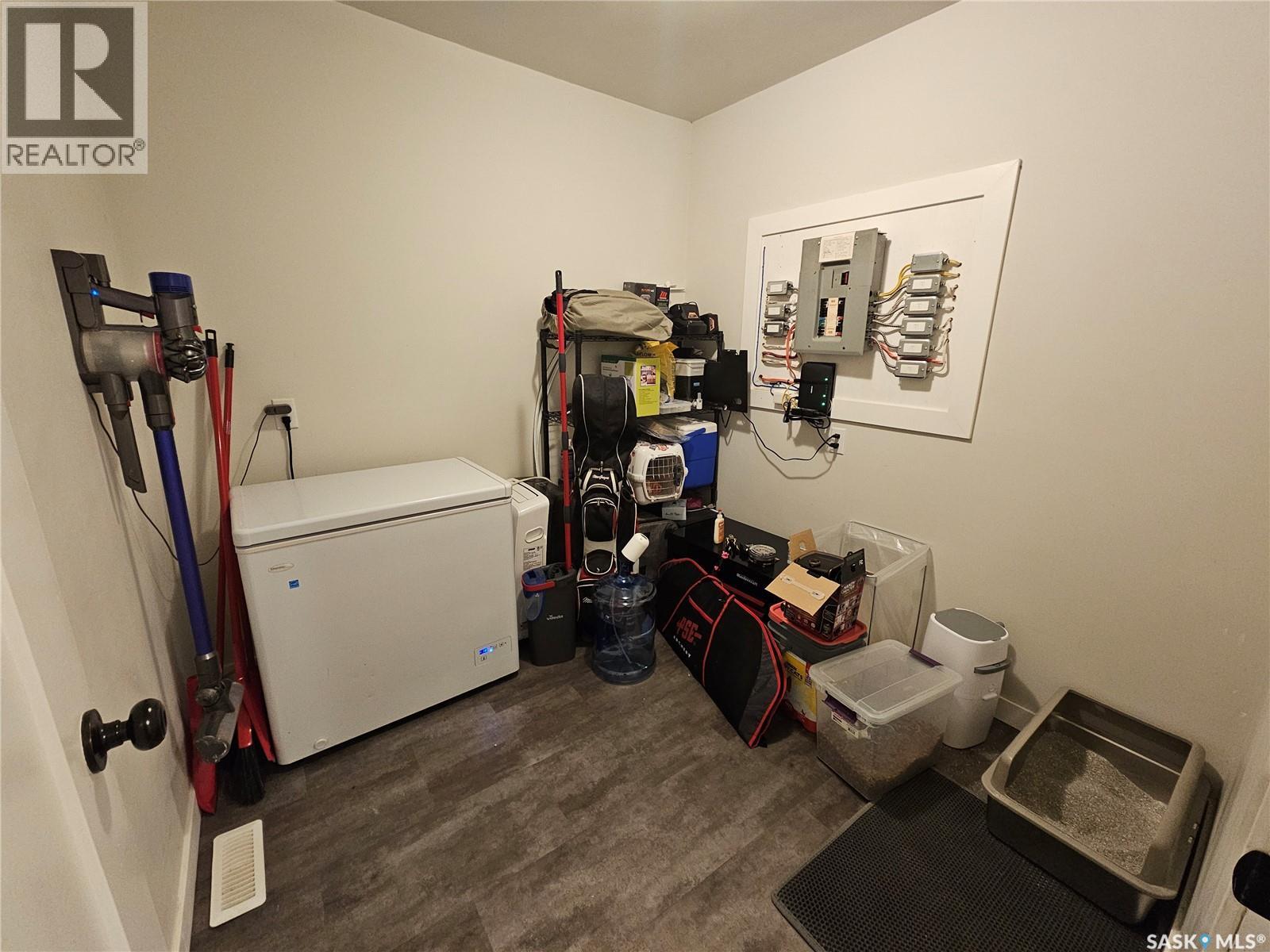 608 1st Street E, Meadow Lake, Saskatchewan  S9X 1G1 - Photo 8 - SK027187