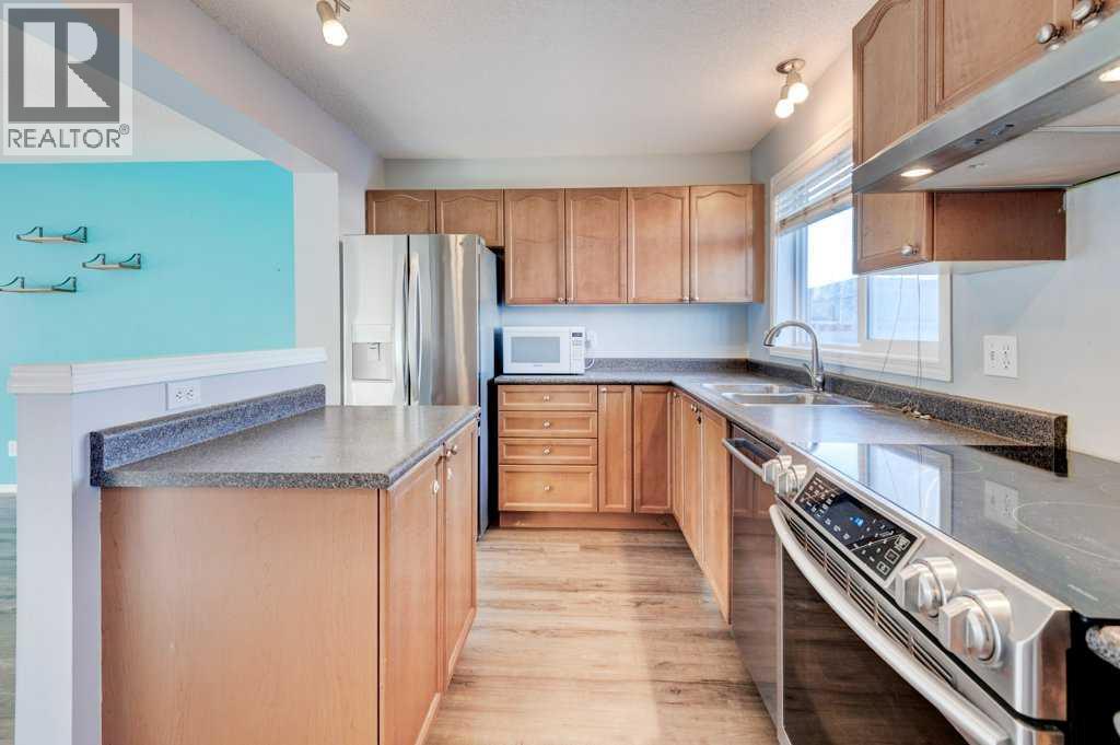 16 Elgin Bay Se, Calgary, Alberta  T2Z 4J9 - Photo 11 - A2281099