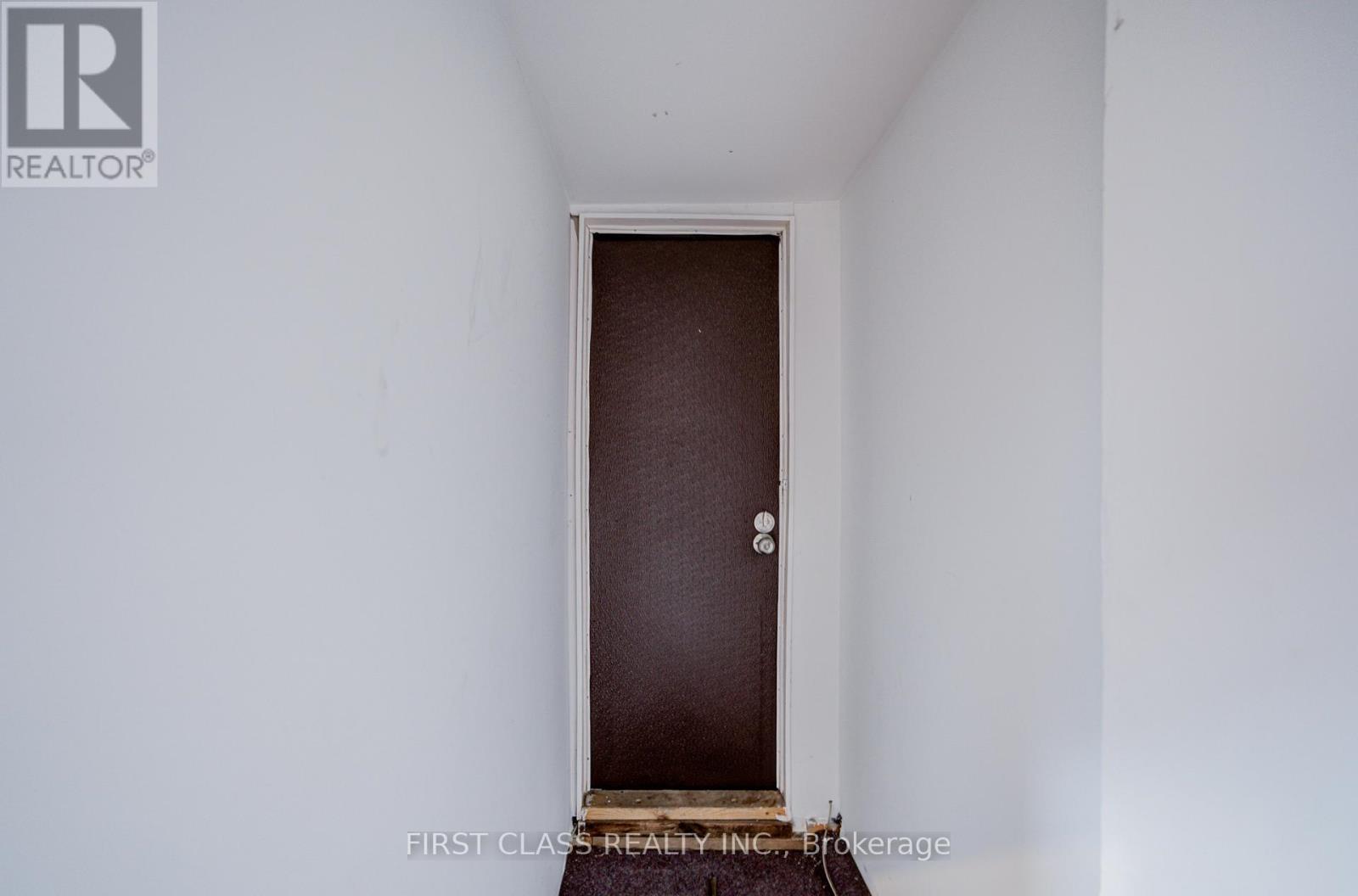 11 Greenaway Avenue, Hamilton, Ontario  L8L 6C3 - Photo 21 - X12718432