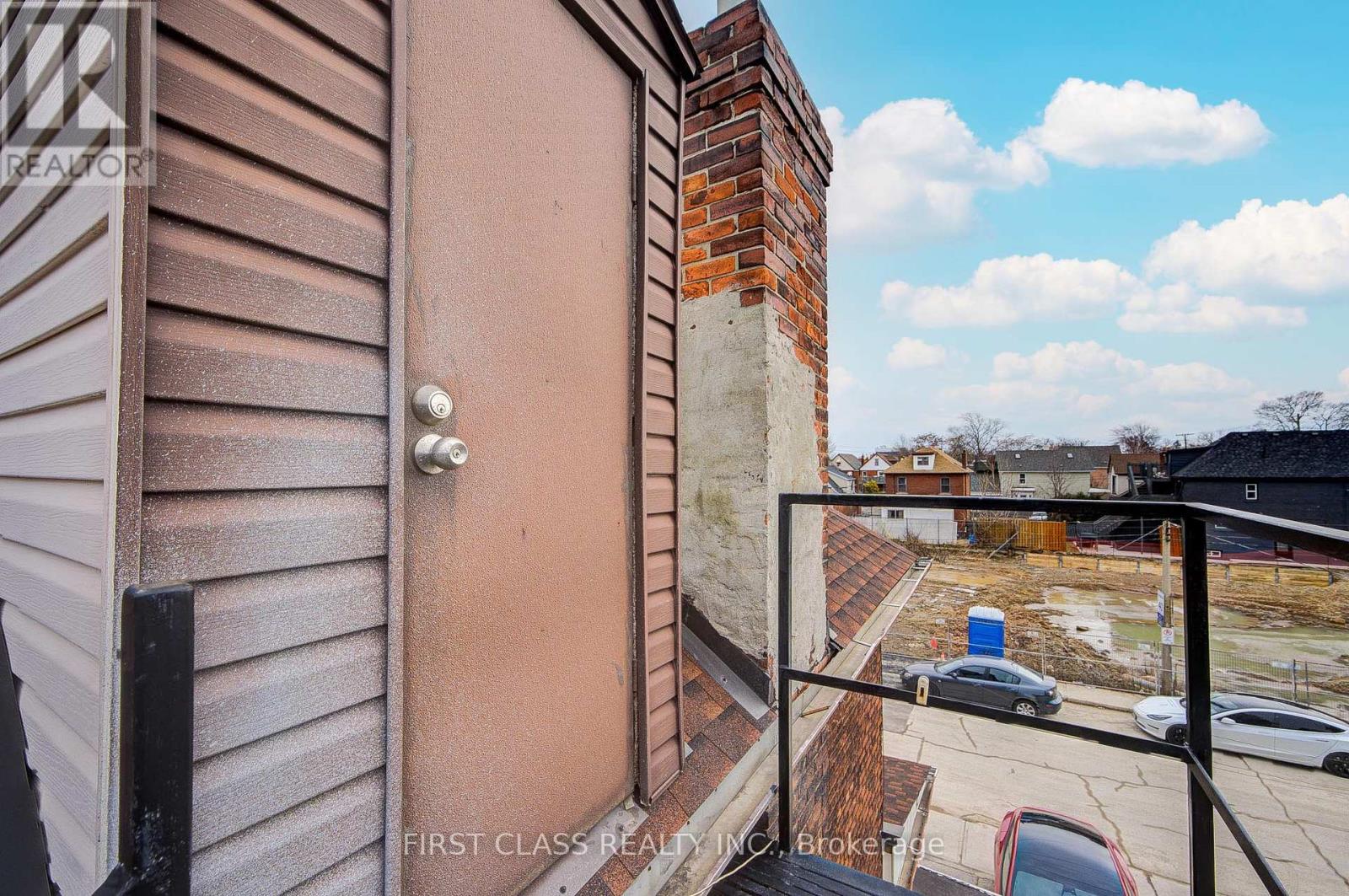 11 Greenaway Avenue, Hamilton, Ontario  L8L 6C3 - Photo 37 - X12718432