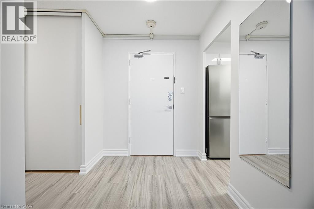 625 The West Mall Unit# 1504, Toronto, Ontario M9C 4W9 - Photo 4 - 40800441