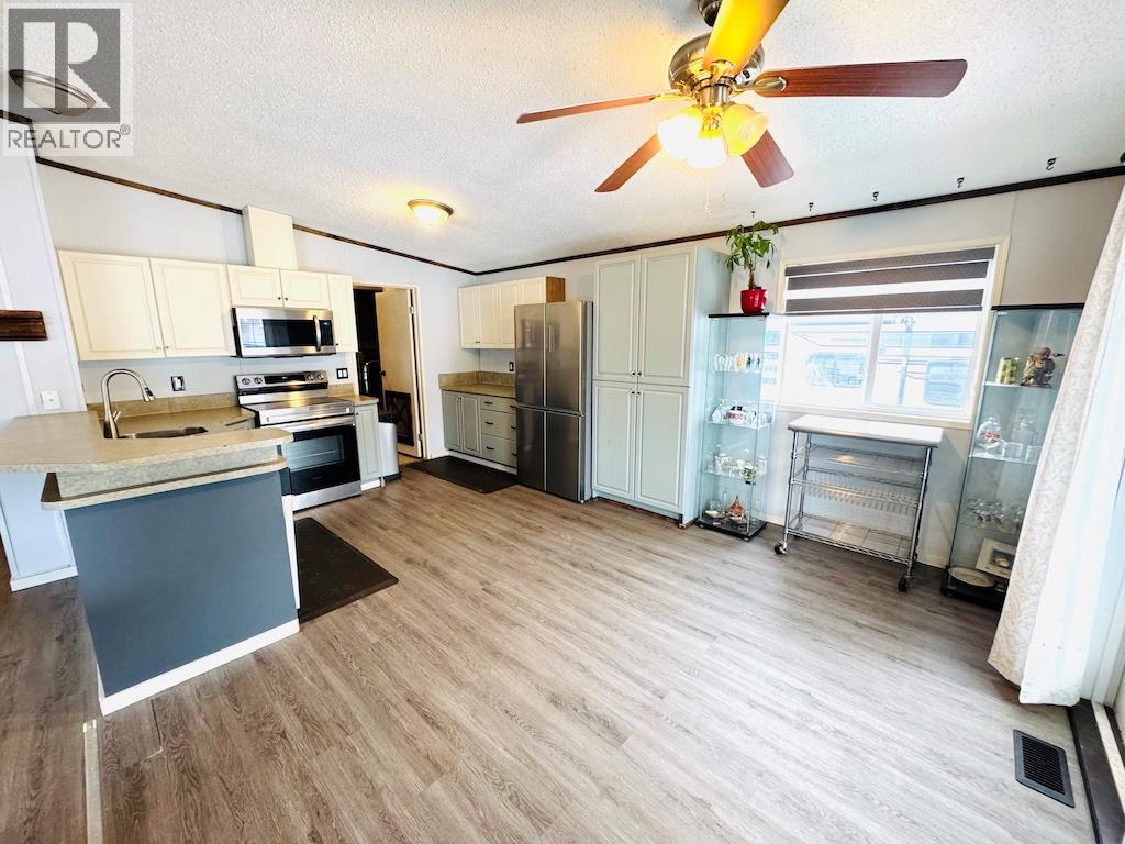 100 Aspen Drive Unit# 139, Sparwood, British Columbia  V0B 2G0 - Photo 16 - 10373526