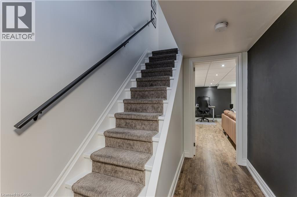 12 Thornlodge Drive, Waterdown, Ontario  L0R 2H3 - Photo 35 - 40798842