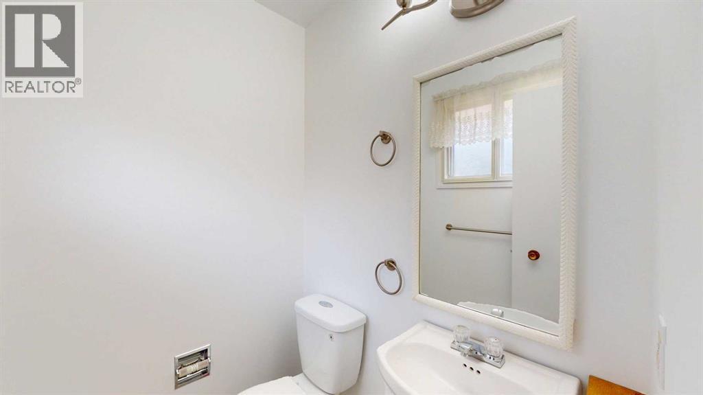 121 Beale Crescent, Fort Mcmurray, Alberta  T9H 2T3 - Photo 24 - A2240982