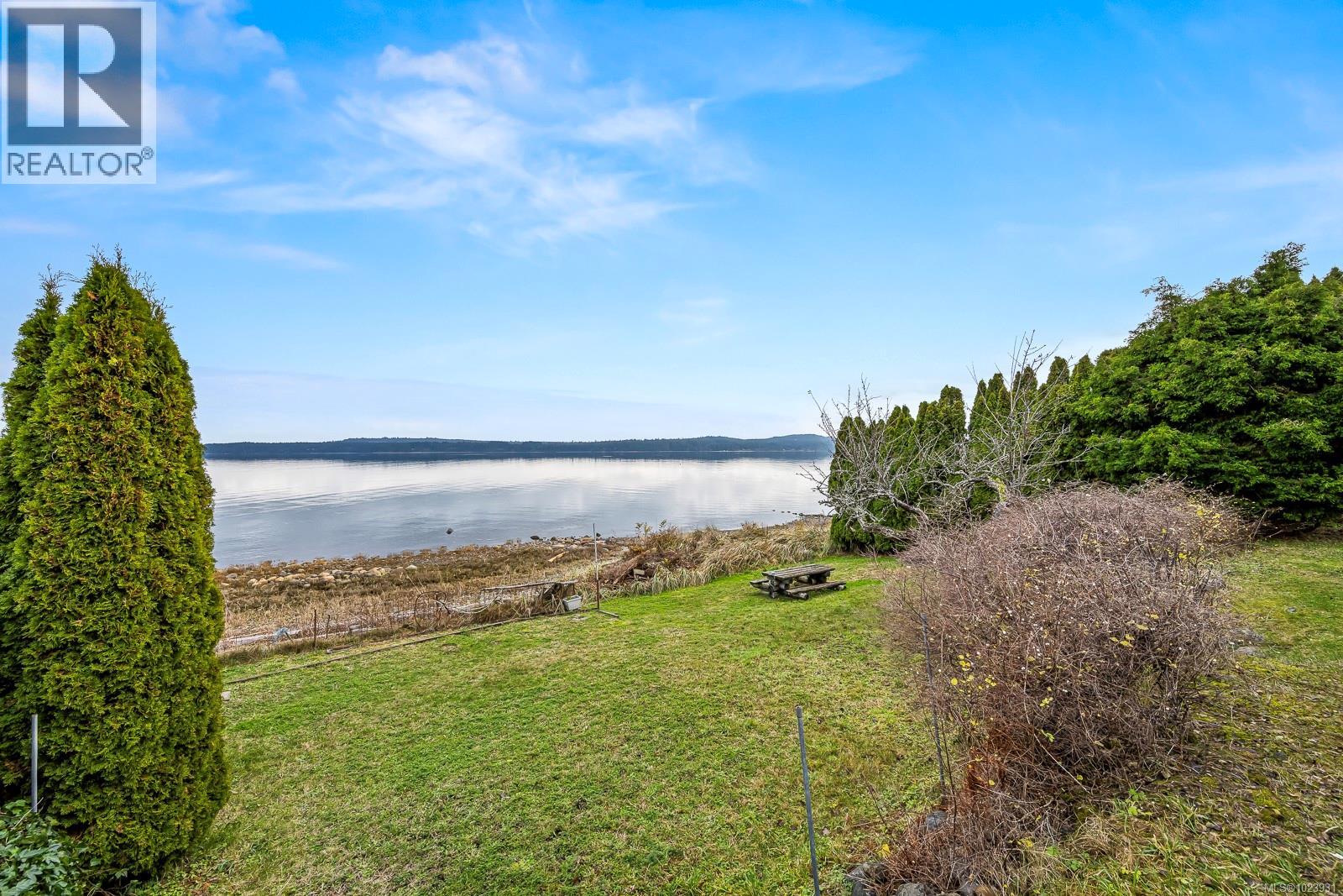 5642 Island Hwy S, Union Bay, British Columbia V0R 3B0 - Photo 26 - 1023931