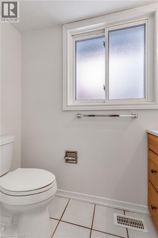 111 Manor Drive, Kitchener, Ontario  N2A 2T9 - Photo 21 - 40800374