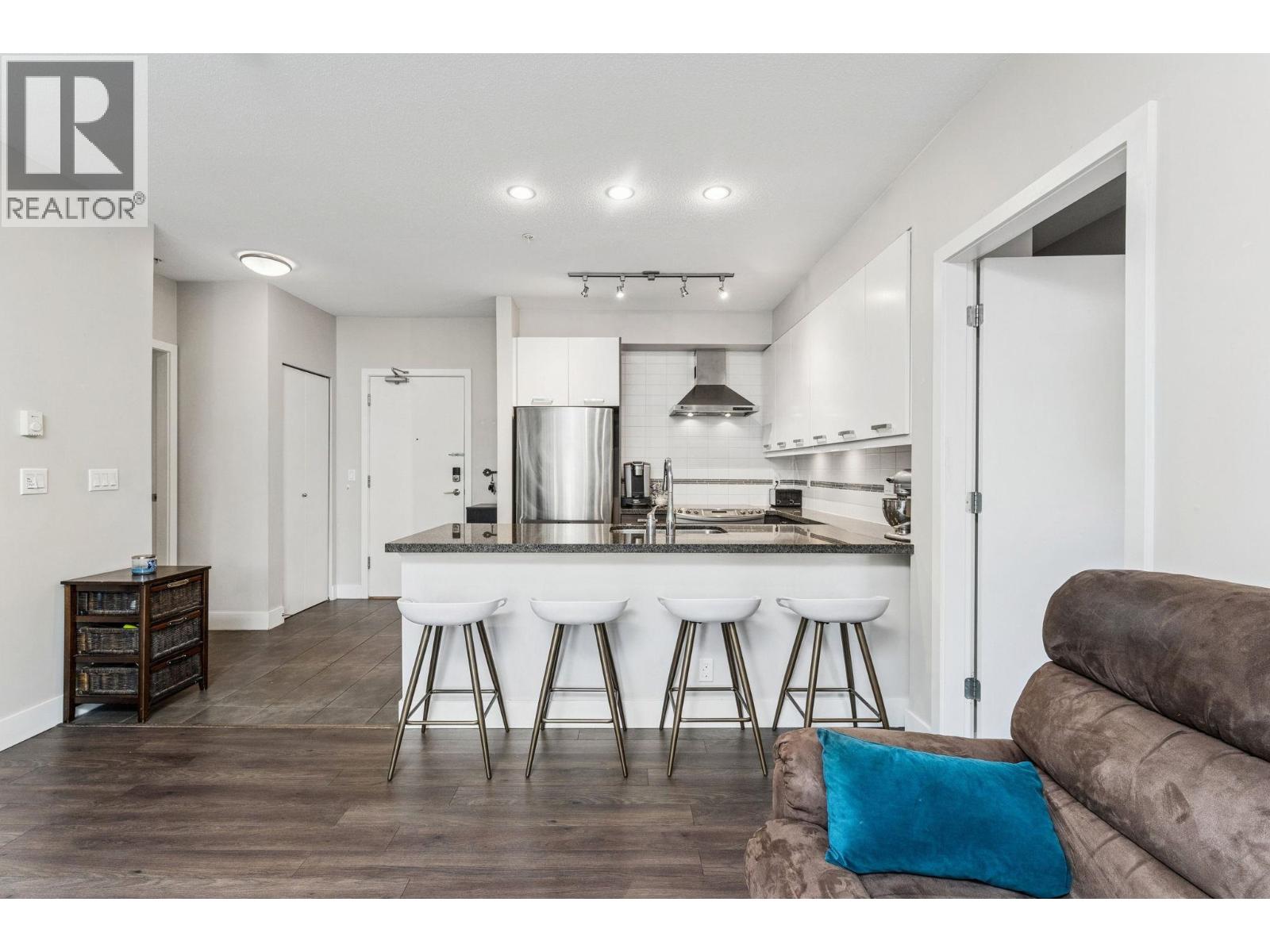 302 1273 Marine Drive, North Vancouver, British Columbia  V7P 1T3 - Photo 12 - R3082348