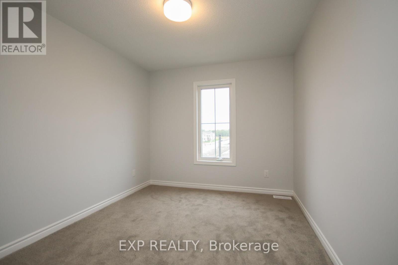 2004 Leinster Circle, Ottawa, Ontario K2S 2Z4 - Photo 23 - X12722272