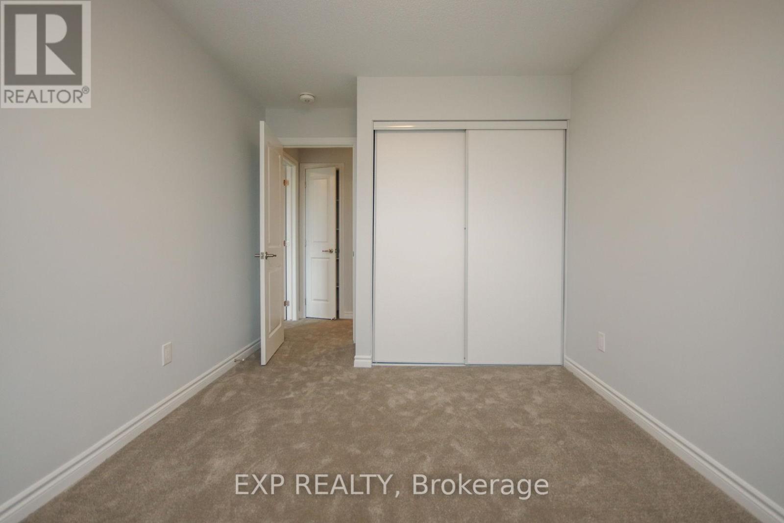 2004 Leinster Circle, Ottawa, Ontario K2S 2Z4 - Photo 25 - X12722272