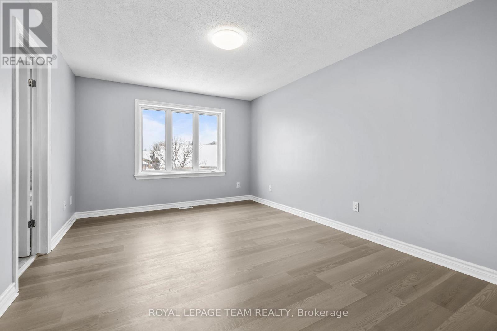 943 Klondike Road, Ottawa, Ontario K2W 0E3 - Photo 12 - X12722276