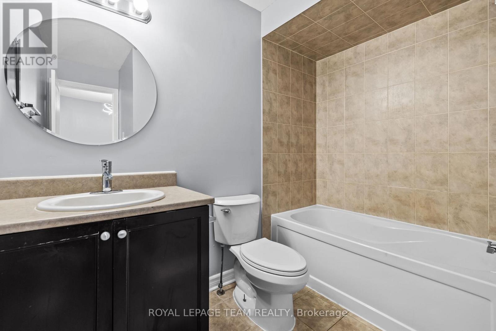 943 Klondike Road, Ottawa, Ontario K2W 0E3 - Photo 13 - X12722276