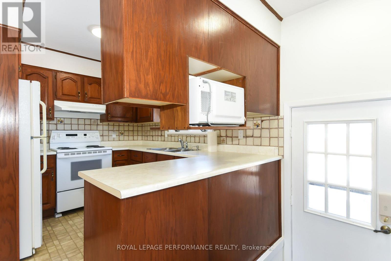 1867 Kingsdale Avenue, Ottawa, Ontario K1T 1H9 - Photo 11 - X12722294